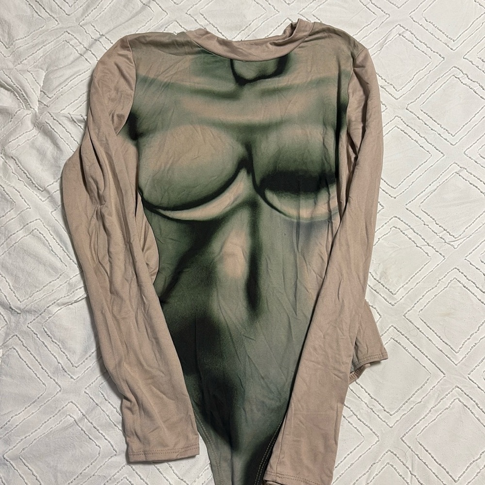 Fashion nova bodysuit